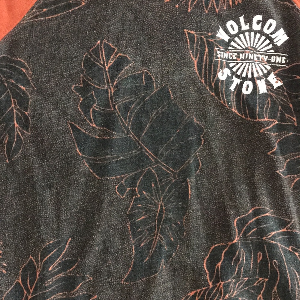 Volcom sweater - Picture 5 of 7
